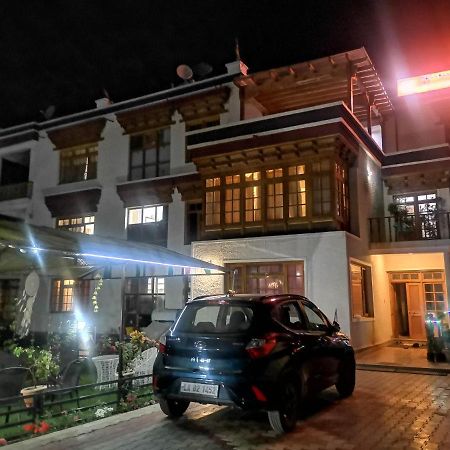 Gangs-Shun Homestay Leh Bagian luar foto