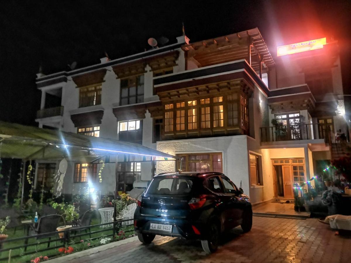 Gangs-Shun Homestay Leh Bagian luar foto